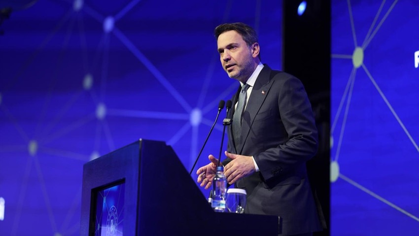 Bayraktar: KKTC’ye doğal gaz boru hattı çalışması içindeyiz