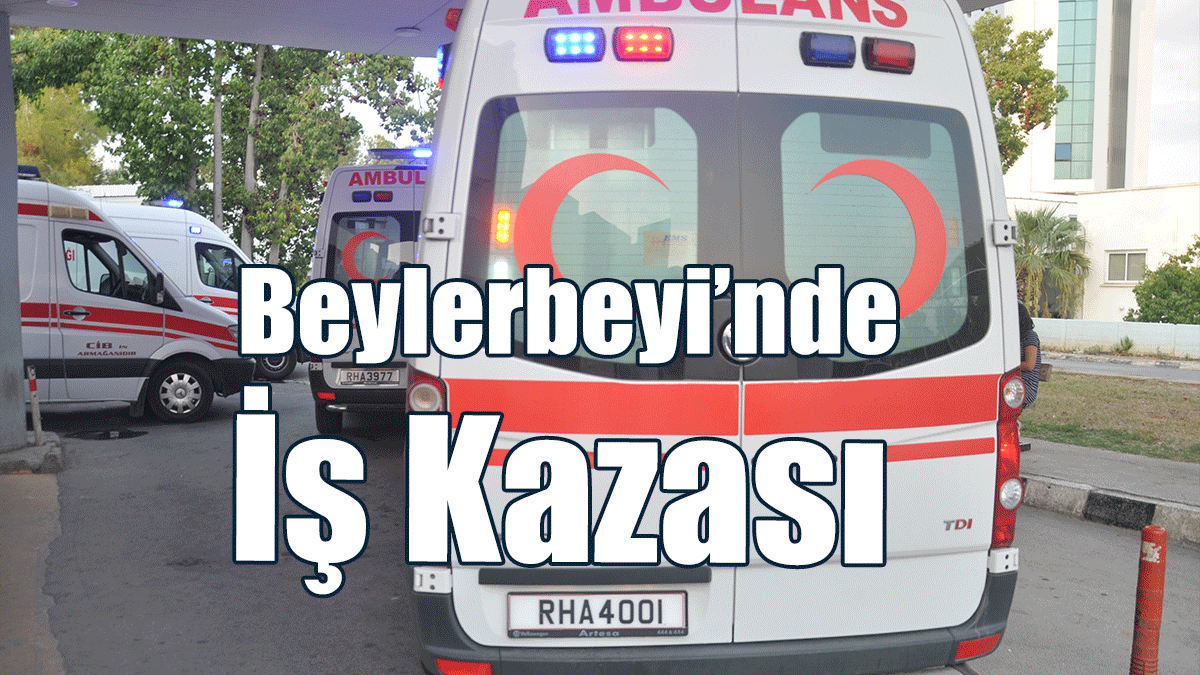 Parke Döşediği Sırada 3,72 Metre Yükseklikten Düştü